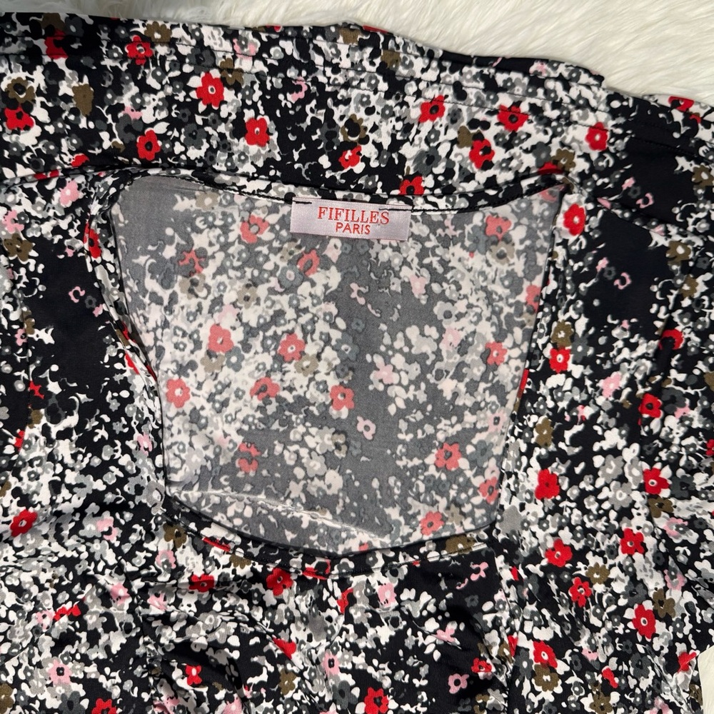 Fifilles Paris Floral Pattern Ruched Top - Picture 8 of 9